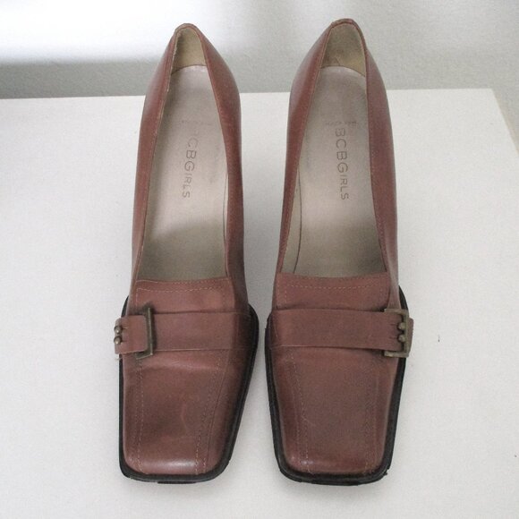 BCBGirls Womens Tan Leather 3" Heel Pump - Size 6M or 36 EUR - Picture 4 of 10